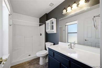 Welcome to this beautifully designed 3-bedroom, 2-bath home - photo 16