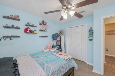 Welcome to this well-maintained home in Gulf Breeze! Major - photo 17