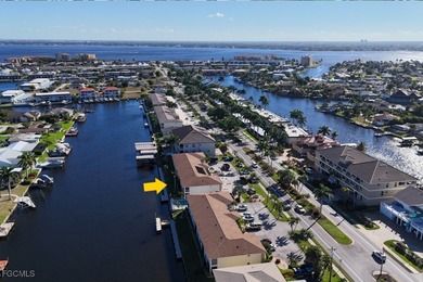 Caloosahatchee River Condo For Sale in Cape Coral Florida