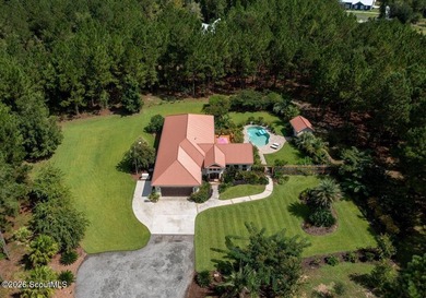 Yearning for your private oasis? Where just you are floating in - photo 1