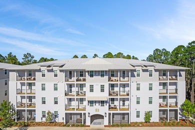 Welcome to effortless coastal living in the heart of Santa Rosa - photo 2