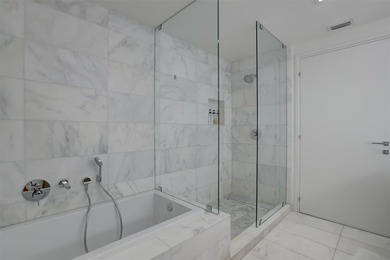 Experience modern coastal living at Tiffany House, just one - photo 23