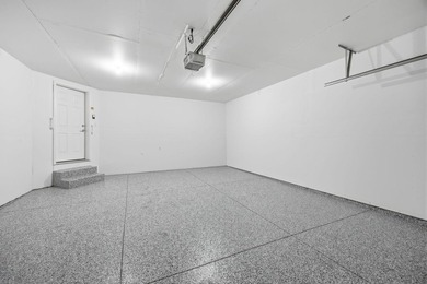 Enjoy easy, maintenance-free living in this beautiful 3 bed, 3 - photo 24