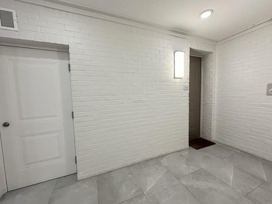 Welcome to effortless coastal living in the heart of Santa Rosa - photo 6