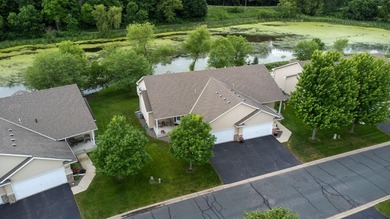 Enjoy easy, maintenance-free living in this beautiful 3 bed, 3 - photo 28