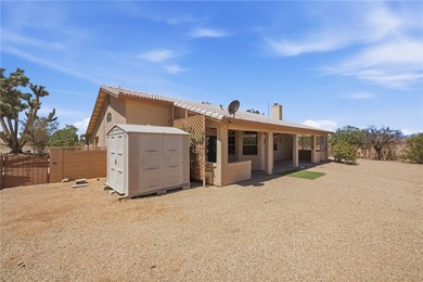Welcome to this beautifully designed 3-bedroom, 2-bath home - photo 29