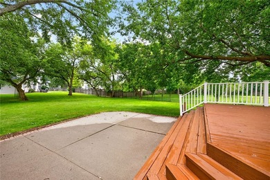 WELCOME TO YOUR FOREVER HOME! DISCOVER THE PERFECT BLEND OF - photo 33