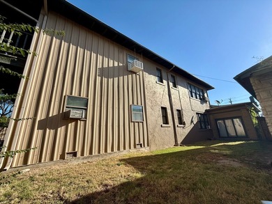 LOCATION, LOCATION, LOCATION! DON'T MISS THIS RARE OPPORTUNITY - photo 34