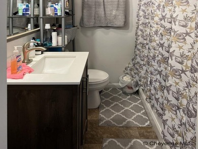 Charming and versatile! This updated and well-maintained duplex - photo 8