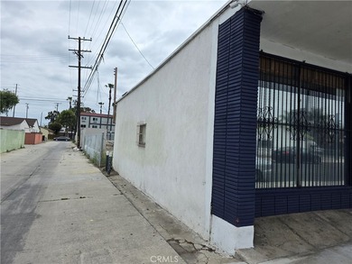 110 E Cambridge - photo 2