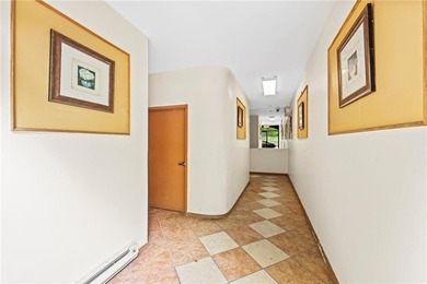 This stunning 3 bedroom, 1 1/2 bath condo with a covered parking - photo 3