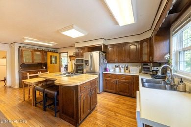 This charming home is a must see inside and out! Beautifully - photo 9