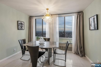 LUXURY Hi -RISE in most desirable New Jersey Gold Coast location