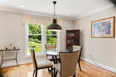 Discover exceptional value in the heart of Port Jefferson - photo 4