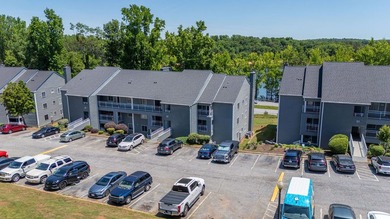 ***Seller is offering to pay the HOA dues through 2026.*** - photo 5