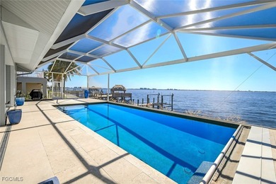 Caloosahatchee River Home Sale Pending in Cape Coral Florida
