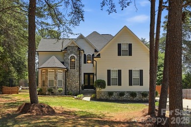 Additional listing photo 1