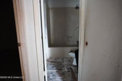 Bring your tool belt and imagination to this unique - photo 13