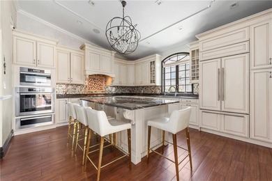 Mill Basin Masterpiece | 5BD Split-Level Home with Heated Pool - photo 7