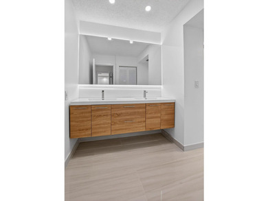 ABSOLUTELY STUNNING FULLY RENOVATED CONDO | BOCA LAGO COMMUNITY - photo 19