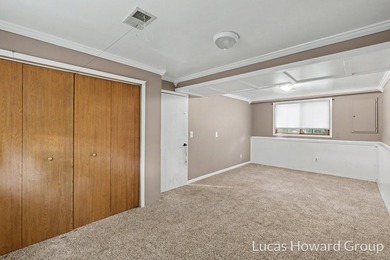 Tucked away on a private shared drive, this lovely 3-bed 2-bath - photo 21