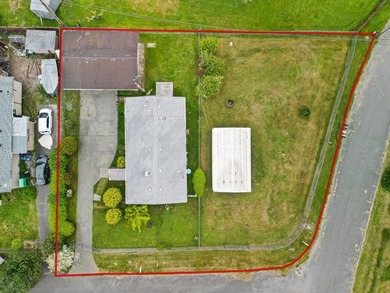 Spacious Manufactured Home located minutes from the Klamath - photo 43
