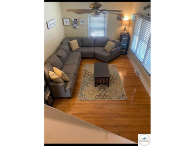 This Large 5 bedroom, 3 bath home combines comfort and - photo 5