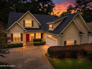 Welcome to this beautifully maintained 5-bedroom, 3.5-bath home - photo 2