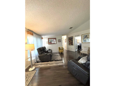 2 Bedrooms + Den | 2 Bathrooms | 1,568 Sq. Ft. | $129,900 Four - photo 17