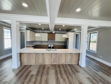 Welcome to your dream home in South Island Plantation, a premier - photo 10