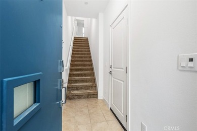 Welcome to this beautiful home in the highly sought after Oasis - photo 4