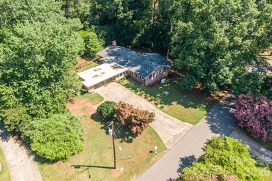 Located in one of Shelby's most desirable neighborhoods, this - photo 1