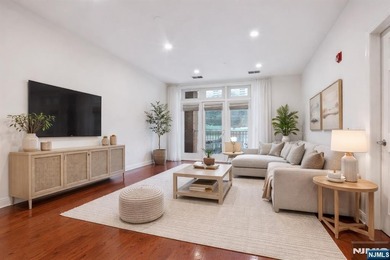 Hudson River Home For Sale in North Bergen New Jersey