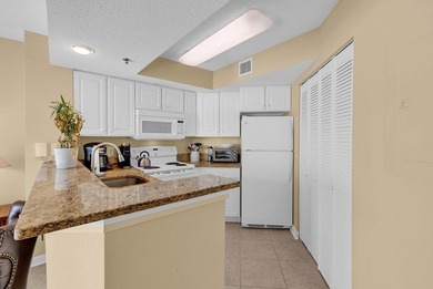 Wake Up to the Waves: True 1-Bedroom Oceanfront Oasis Experience - photo 9