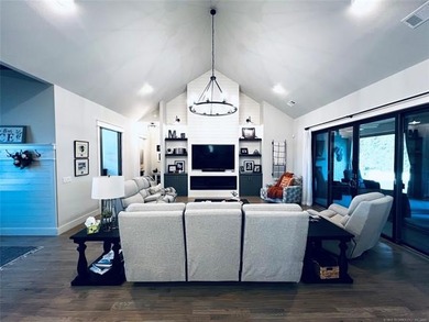 This stunning custom home built in 2019 offers exceptional - photo 24