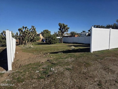 Lake Lot For Sale in Palmdale, California