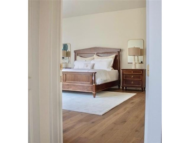 Experience a new level of refinement and grace in this exquisite - photo 31