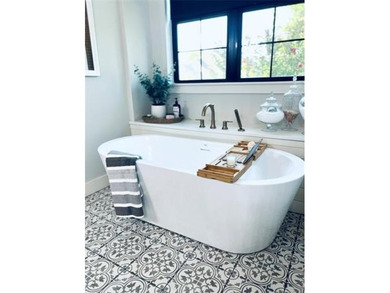 This stunning custom home built in 2019 offers exceptional - photo 34