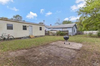 Move-in ready home in Pensacola's Downtown Garden District with - photo 42