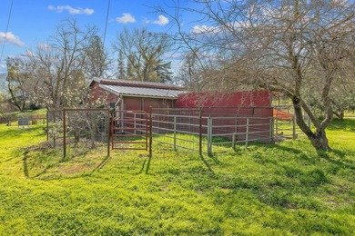 This spacious 2-bedroom, 2-bathroom home features 1,662 square - photo 50