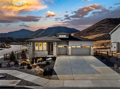 (private lake, pond, creek) Home For Sale in Monument Colorado