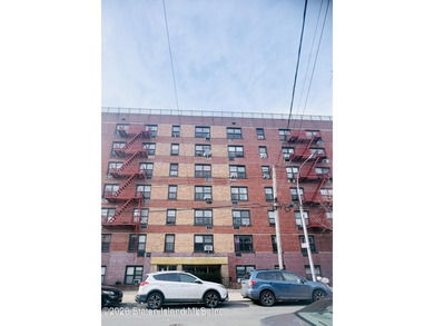 Welcome to this charming and well-maintained apartment, ideally - photo 1