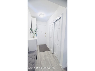 Welcome to this charming and well-maintained apartment, ideally - photo 5