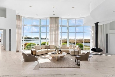 Commanding one of the most coveted positions in Hewlett Bay Park - photo 6