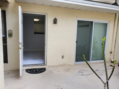 Clear Lake - Palm Beach County Condo For Sale in West Palm Beach Florida