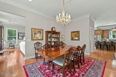 Set in a timeless mid-island location, this charming - photo 8