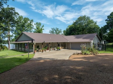 Lake Home For Sale in Palestine, Texas