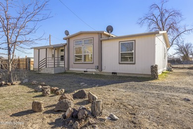 Lake Lahontan Home For Sale in Silver Springs Nevada
