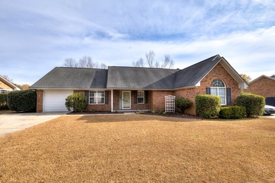 (private lake, pond, coastal) Home Sale Pending in Sumter South Carolina