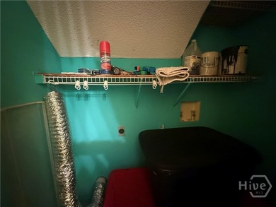 Great opportunity to make this 2-bedroom, 1.5-bath end-unit - photo 13